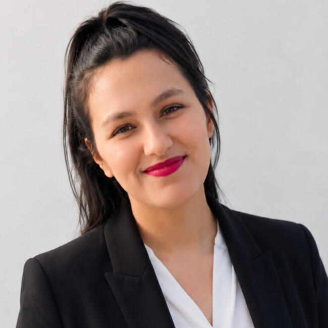 Babysitter in Tamesna: Fouzia