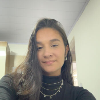 Babysitter in Vitória: Karolayne