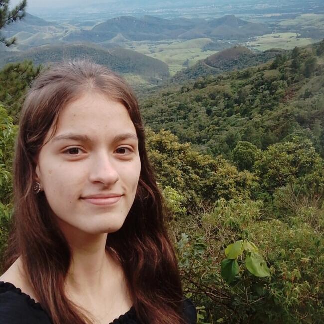 Babá em Taubaté: Juliane