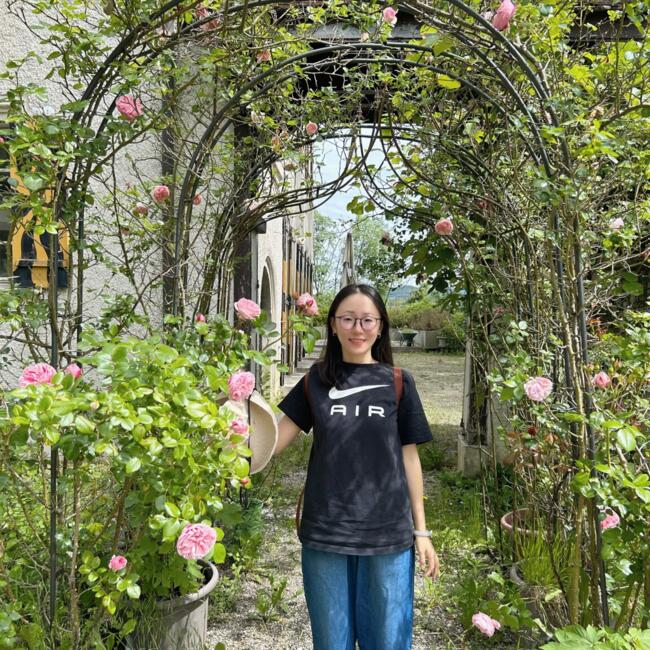 Babysitting job in Lenzburg: Yiliang