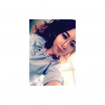 Babysitter Luxembourg: Nora