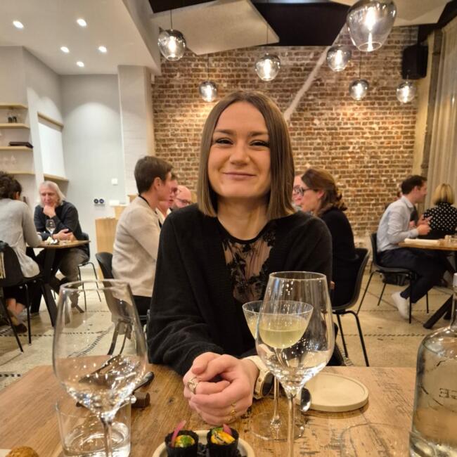 Babysitter in Saint-Martin-de-Seignanx: Alice