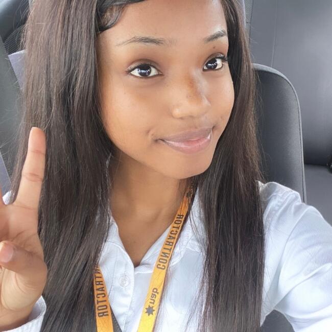 Babysitter in Melbourne: June