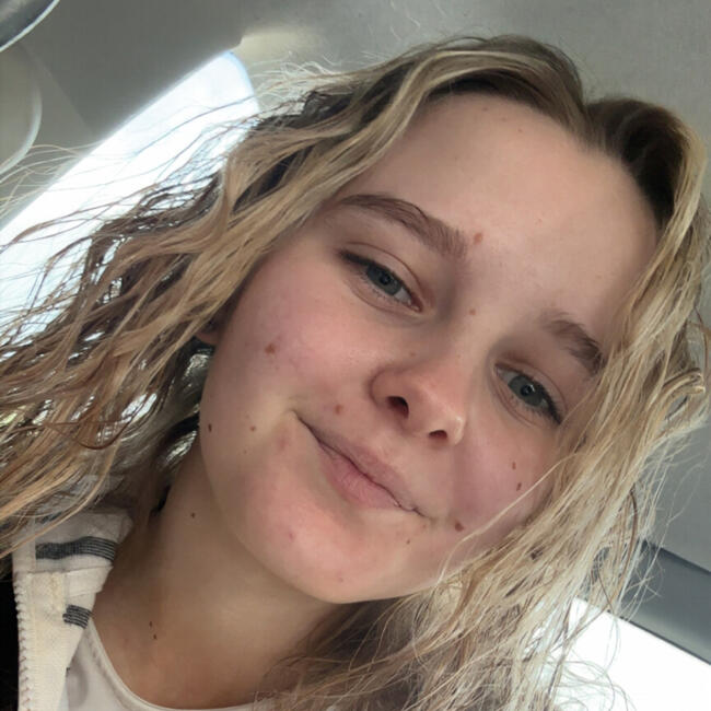Babysitter in Monifieth: Ivy