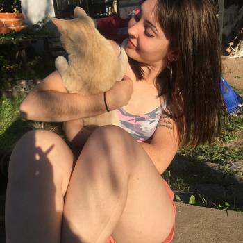 Babysitter Temperley: Selena