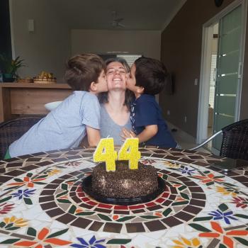 Empregos de babás em Ribeirão Preto: emprego de babá Camila