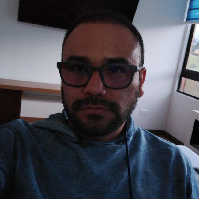 Trabajo para niñera en La Calera: Jhon Alejandro