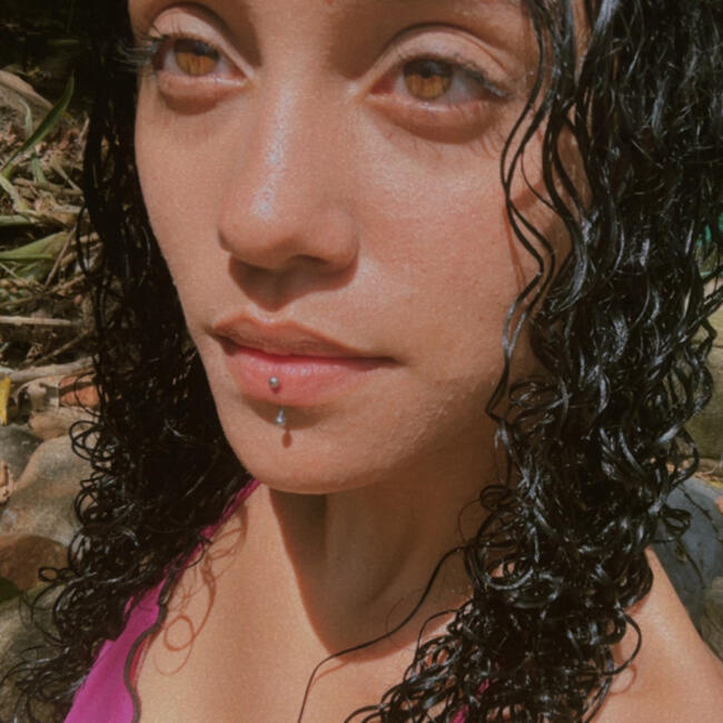 Babysitter in São Vicente: Nicolly leiros