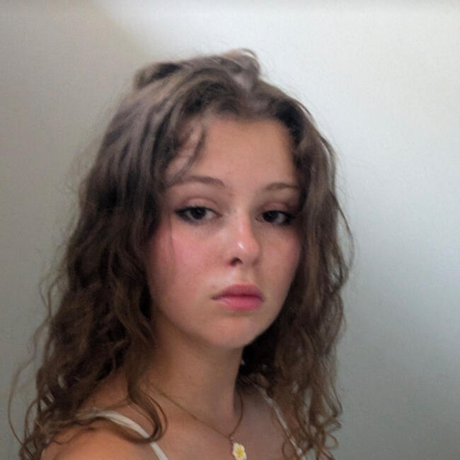 Babysitter in Tournai: Célia