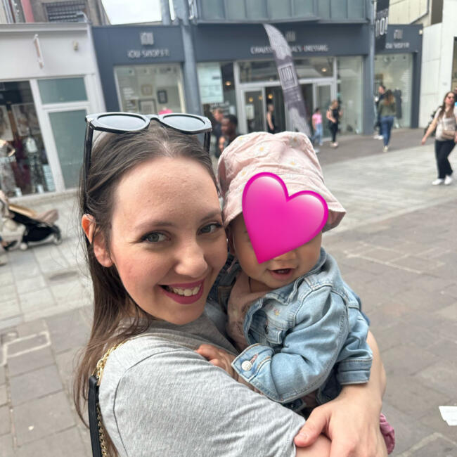 Δουλειά για babysitter στην περιοχή Μυλούζη: Karima