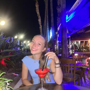 Babysitter in Étauliers: Zoé