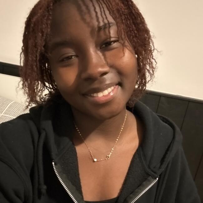Babysitter in Caen: Aminata