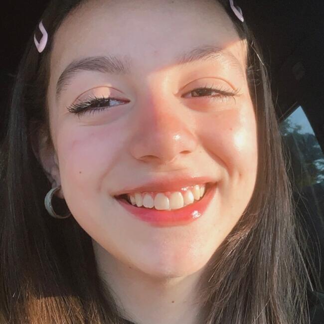 Babysitter em Porto: Lorenna