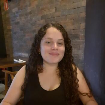 Babysitter Uberlândia: Istefany