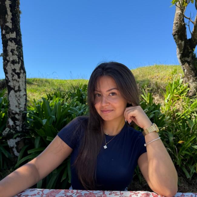Babysitter in São Mateus: Jéssica