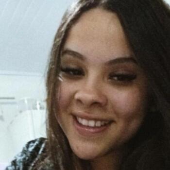 Babysitter in Caxias do Sul: Julia