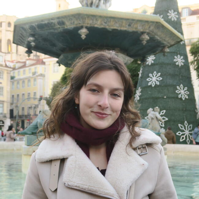Babysitter in Guifões: Joana
