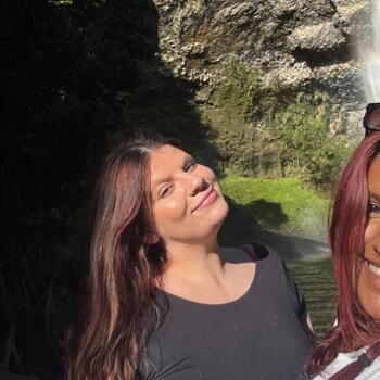 Babysitter in Hamilton: Rebecca