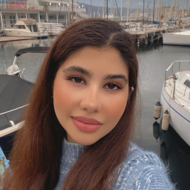 Babysitter a Trieste: Kimiyaj