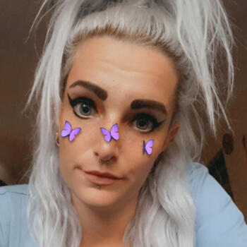 Babysitting job in Crawley: babysitting job Ellie-Rose