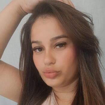 Emprego de babá em Campo Grande: emprego de babá Cauana