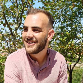 Babysitting Jobs in Vila Nova de Gaia: babysitting job Joao