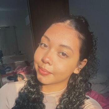 Babysitter Criciúma: Maria clara
