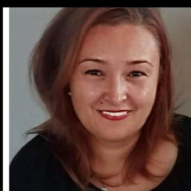 Bébiszitter: Vecsés: Rita