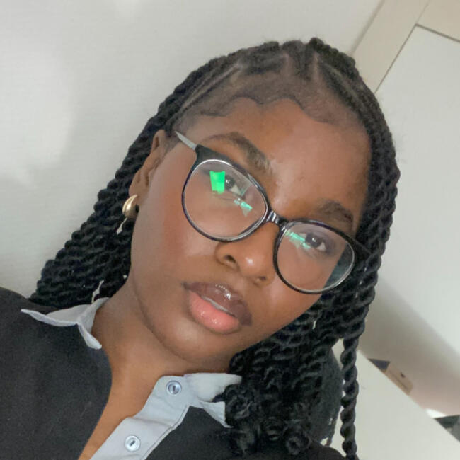 Babysitter in Metz: Gemima