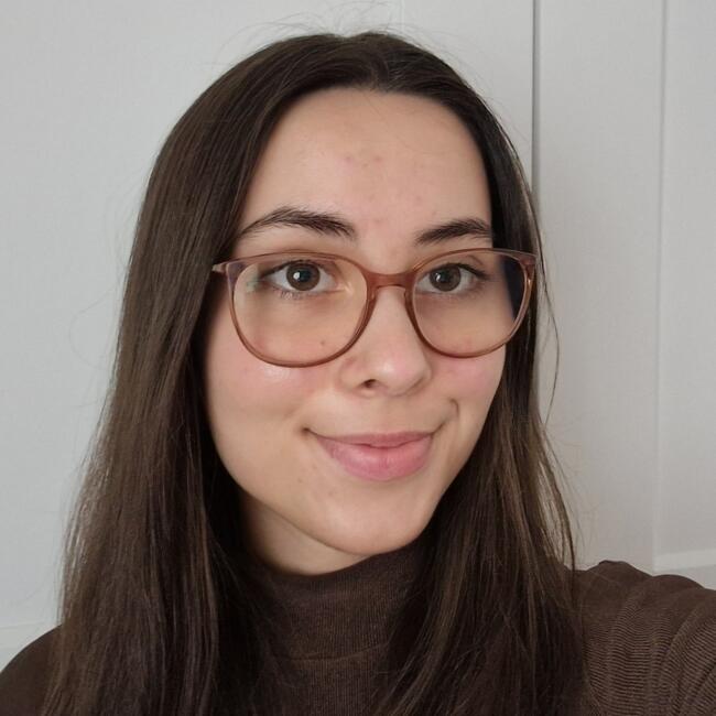 Babysitter in Saint-Maur-des-Fossés: Clara