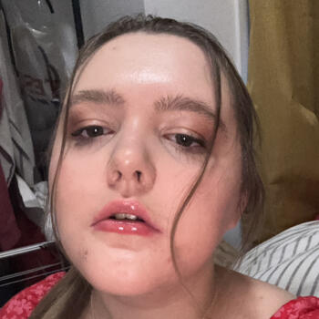 Babysitter in Ipswich: Rianna