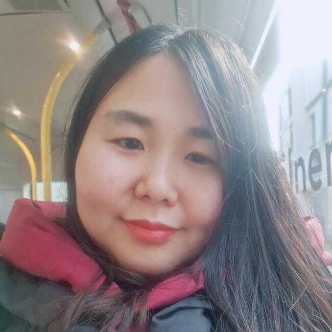 Babysitter in Cologne: Heera