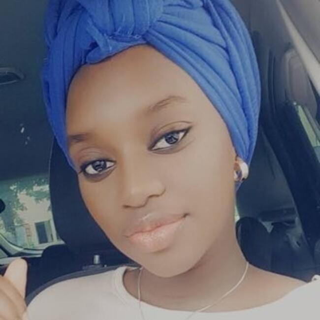 Nanny in Crépy-en-Valois: Mame diarra bousso