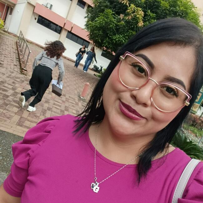 Niñera en Guayaquil: GEOMAYRA BEATRIZ