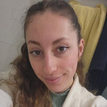Baby-sitter Sommières: Léna