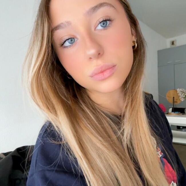 Babysitter in Portes-lès-Valence: Margaux