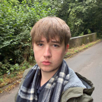 Babysitter in Shrewsbury: Orlando