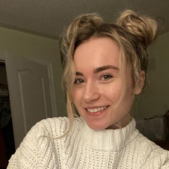 Babysitter Hamilton: Veronica