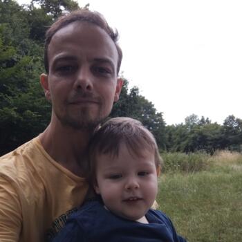 Babysitting job in Cluj-Napoca: Robert