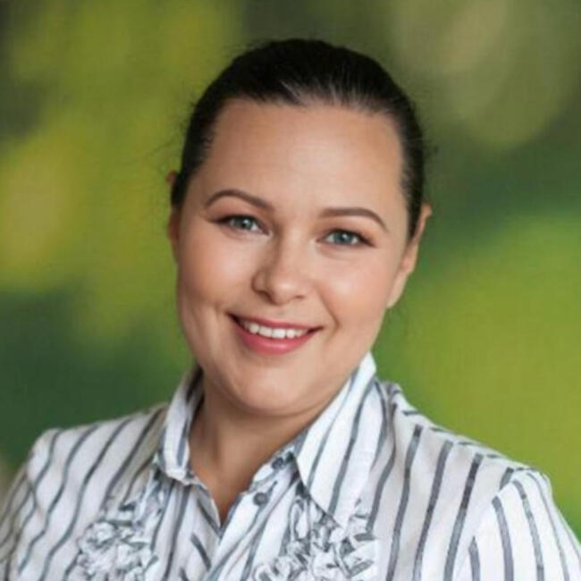 Δουλειά για babysitter στην περιοχή Κατερίνη: Polina