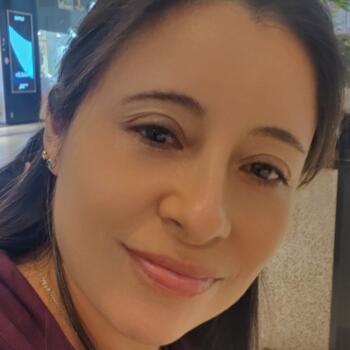 Niñera Villa: Sherly