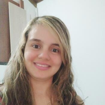 Niñera Medellín: Laura