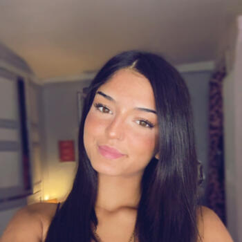 Babysitter Tournon-sur-Rhône: Allycia