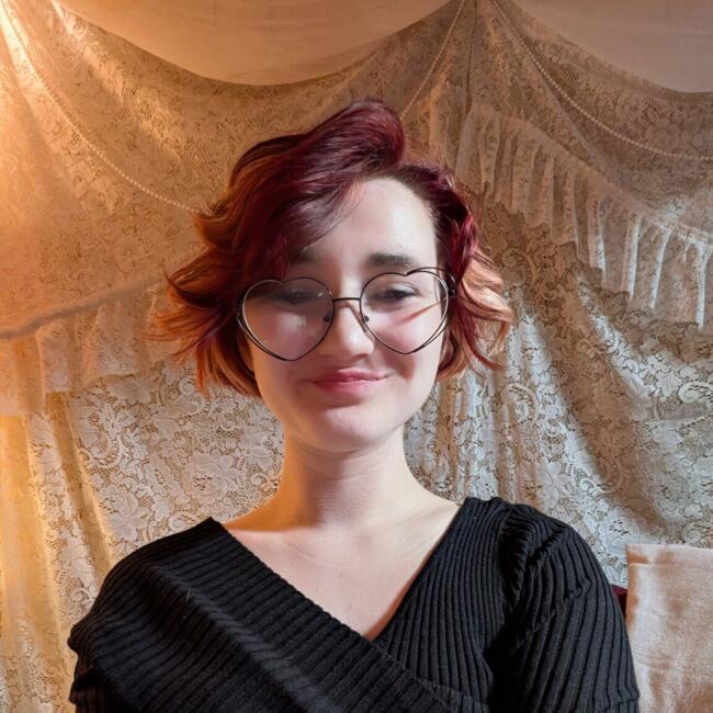 Babysitter in New Cambria (Kansas): Julia (Phoenix)