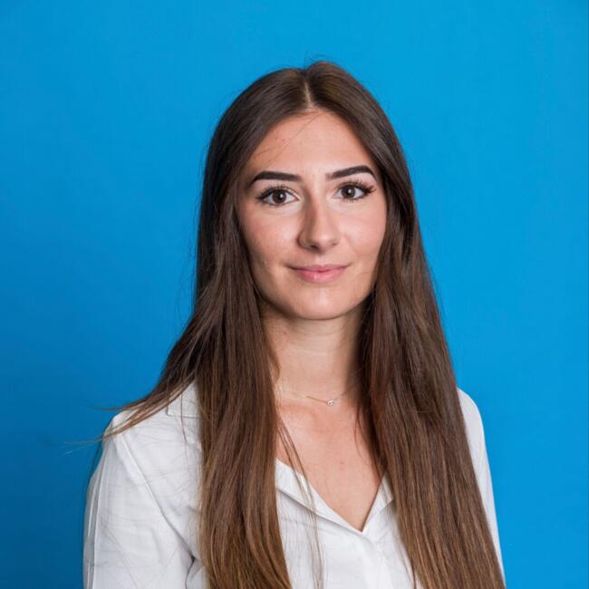 Baby-sitter à La Salvetat-Saint-Gilles: Lisa