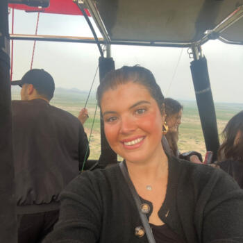 Babysitter Cardiff: Ellie