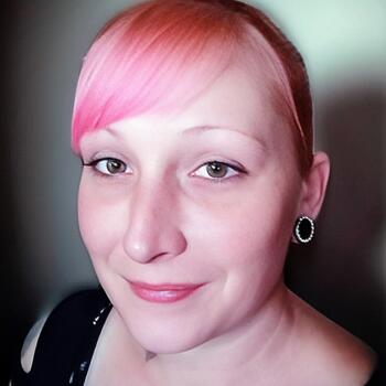 Babysitter in Dallas (Oregon): Shannon