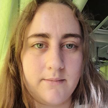 Babysitter in Tours: Melanie