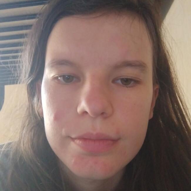Babysitter in Ambrugeat: Athenais