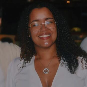 Babá Santa Luzia: Nikolly